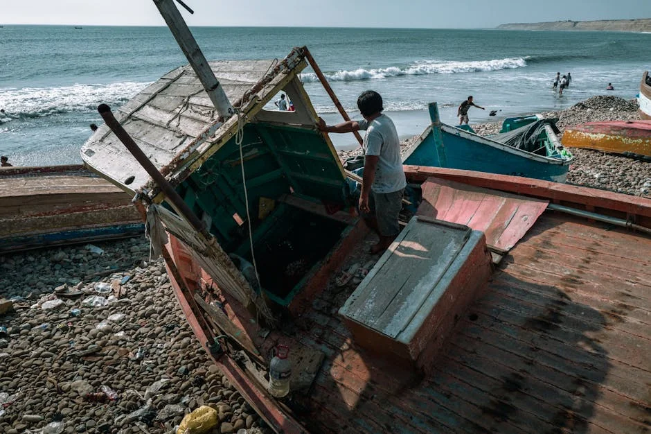 250 Missing After Migrant Boat Sinks in Indian Ocean — Environment Nature