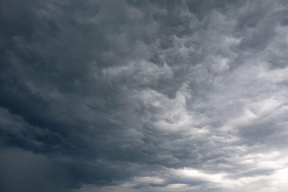 Cameroon Floods Douala as Storm Warning Intensifies