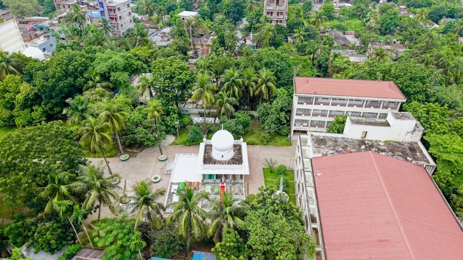 India's Supreme Court Appoints Lalit as Mediator in ₹500 Cr UAE Dispute — Economy Business