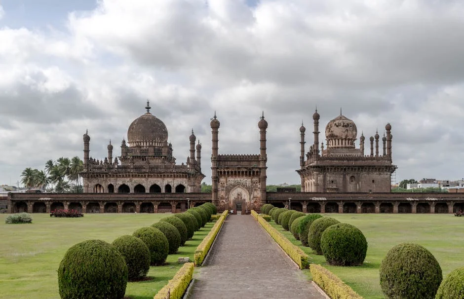 Kamal Director Kabir Gagan Celebrates Staff Engagement at Flashback 2025: Key Insights — Economy Business