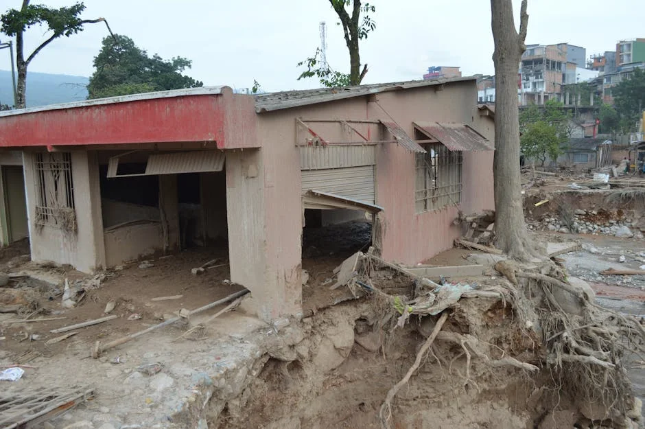 Modi Slams Opposition for 'Panic' Over LPG Shortage - Exposing Their Weaknesses — Politics Governance