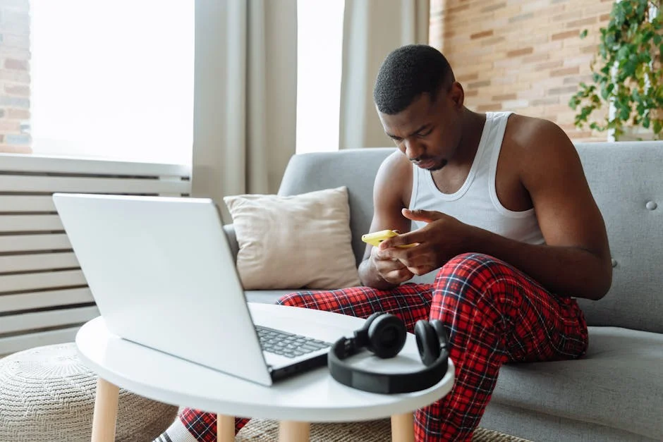 South Africans Shift to Digital Platforms — Boosting Economic Participation