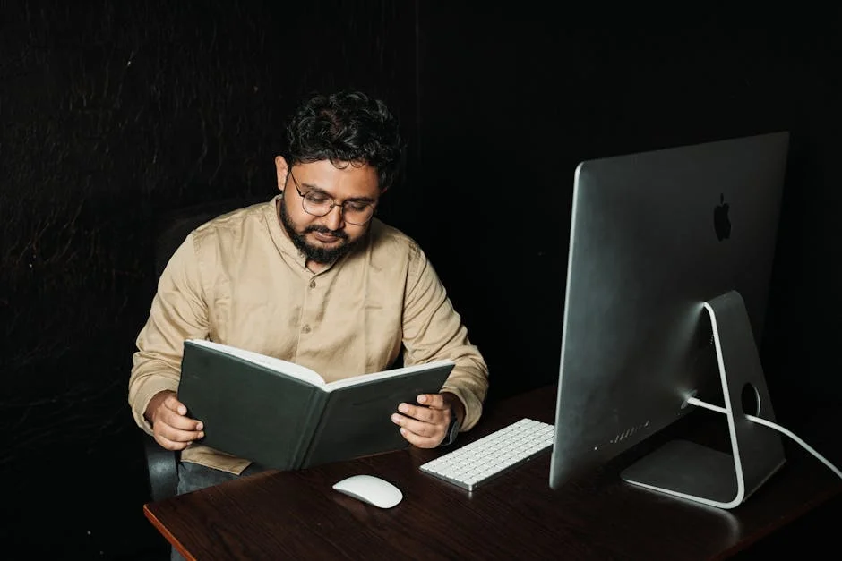 Sridhar Vembu Slams IAS Officer’s 32 Transfers in 34 Years — Economy Business