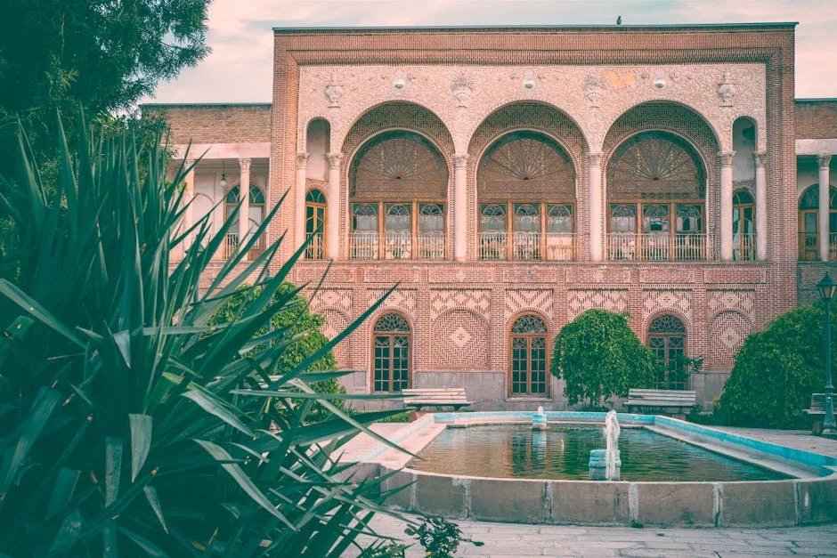 Starmer Warns of Strained US-Iran Ties Amid Hormuz Tensions — Politics Governance