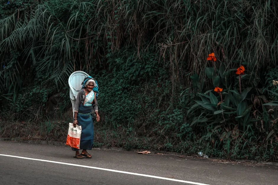 US Submarine Hits Iranian Ship Near Lanka: 80 Lives Lost in Tragic Incident — Economy Business